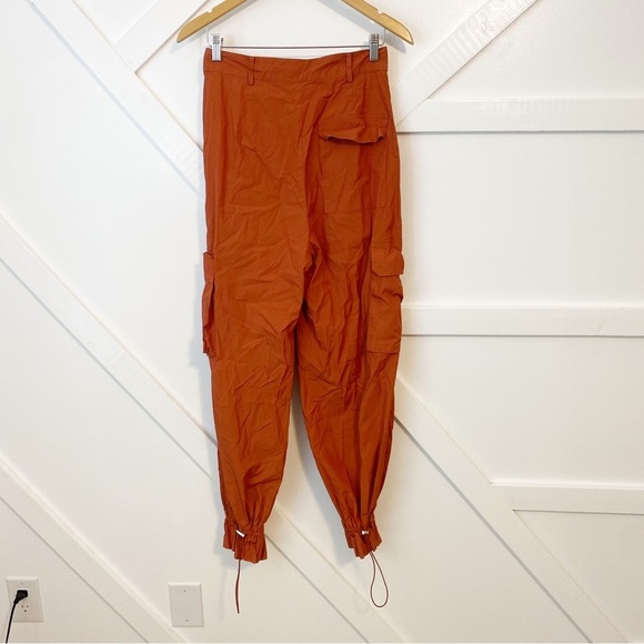 Drae Pleated High Waisted Cinch Ankle Baggy Nylon Cargo Pants Rust Orange Sz M - Picture 7 of 12